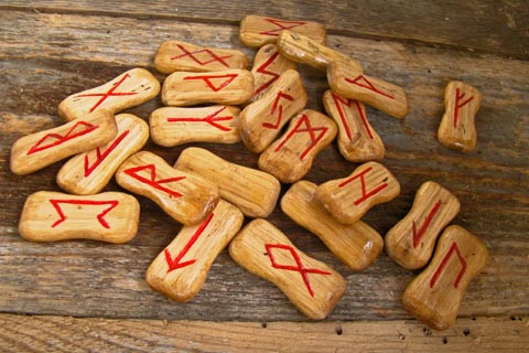 ルーン占いの展開法1